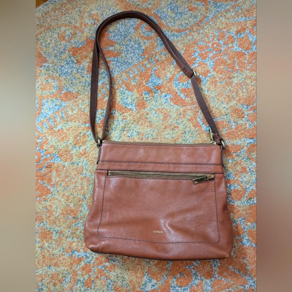 Fossil purse